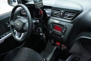 Хетчбэк Kia Rio 2014 года, 798000 рублей, Солонцы