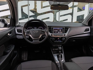 Седан Hyundai Solaris 2018 года, 1399009 рублей, Краснодар