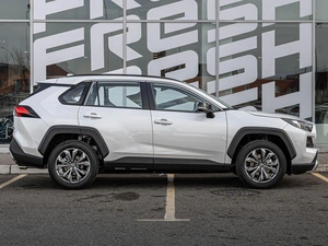 Внедорожник Toyota RAV4 2025 года, 4140000 рублей, Краснодар