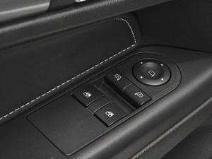 Седан Opel Astra 2010 года, 660000 рублей, Красноярск