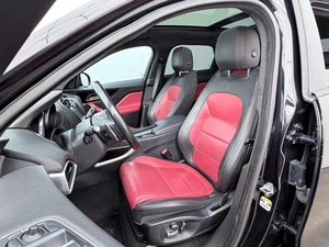 Внедорожник Jaguar F-Pace 2018 года, 3377000 рублей, Орёл