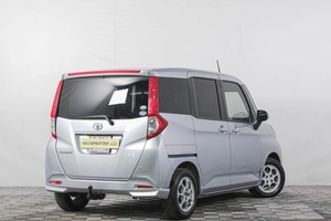 Минивэн Toyota Roomy 2018 года, 969000 рублей, Кемерово