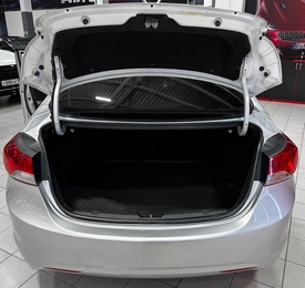 Седан Hyundai Elantra 2011 года, 897000 рублей, Красноярск