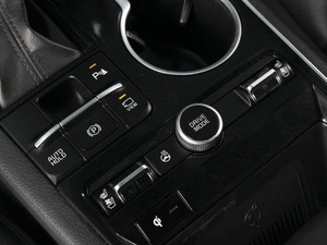 Седан Kia K5 2021 года, 2340000 рублей, Омск