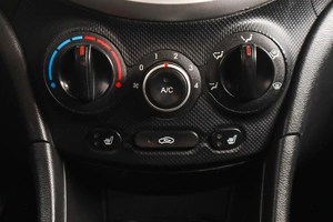 Хетчбэк Hyundai Solaris 2011 года, 569000 рублей, Пермь