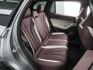 Внедорожник Geely Monjaro 2024 года, 3990000 рублей, Воронеж