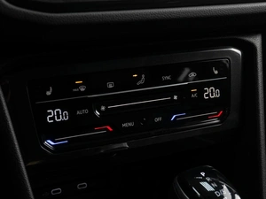 Внедорожник Volkswagen Tiguan 2021 года, 3499000 рублей, Тюмень