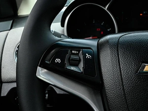 Седан Chevrolet Cruze 2011 года, 620000 рублей, Волгоград