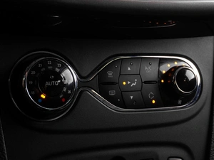 Седан Renault Logan Stepway 2018 года, 669000 рублей, Тюмень
