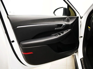 Седан Hyundai Sonata 2020 года, 2290000 рублей, Красноярск