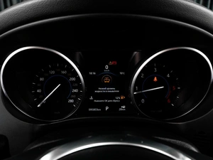 Внедорожник Jaguar F-Pace 2017 года, 2649000 рублей, Тюмень