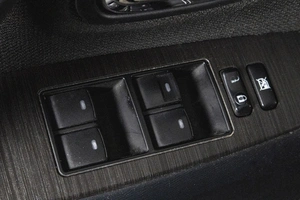 Седан Toyota Avensis 2009 года, 1019000 рублей, Сургут