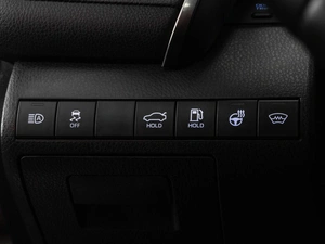 Седан Toyota Camry 2019 года, 3249000 рублей, Тюмень
