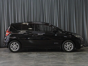 Хетчбэк Nissan Note 2017 года, 1199000 рублей, Тюмень