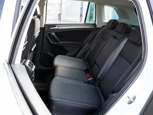 Внедорожник Volkswagen Tiguan 2018 года, 2299000 рублей, Краснодар