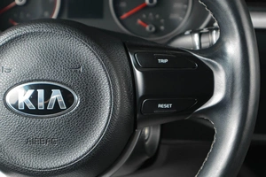 Седан Kia Rio 2019 года, 1479000 рублей, Тюмень