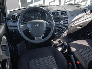 Седан ВАЗ (LADA) Granta 2019 года, 715000 рублей, Краснодар