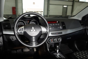 Седан Mitsubishi Lancer 2011 года, 1339000 рублей, Ульяновск