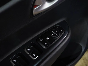 Седан Kia Rio 2020 года, 1599000 рублей, Воронеж