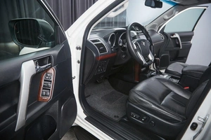 Внедорожник Toyota Land Cruiser Prado 2014 года, 3600000 рублей, Красноярск