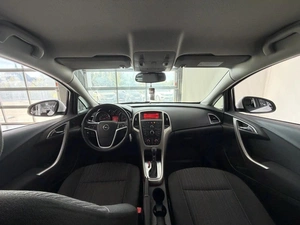 Хэтчбек Opel Astra 2011 года, 690000 рублей, Смоленск