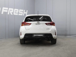 Хетчбэк Toyota Auris 2012 года, 1160000 рублей, Омск