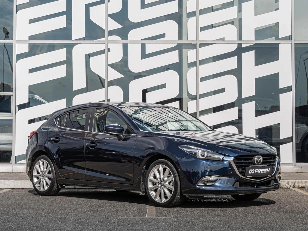 Хетчбэк Mazda Axela 2017 года, 1220000 рублей, Краснодар