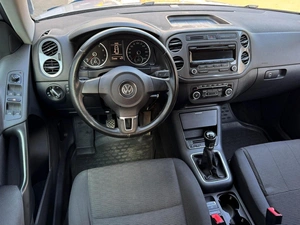 Внедорожник Volkswagen Tiguan 2012 года, 899000 рублей, Кропоткин