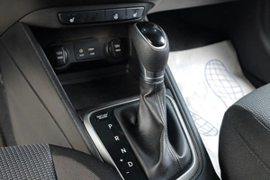 Седан Hyundai Solaris 2017 года, 1279000 рублей, Тюмень