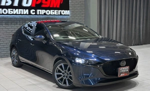 Хетчбэк Mazda 3 2021 года, 1677000 рублей, Красноярск