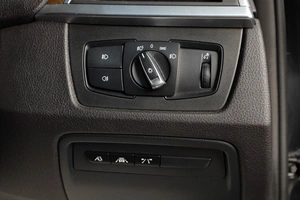 Седан BMW 3 серия 2016 года, 1759000 рублей, Тюмень