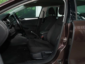 Седан Volkswagen Jetta 2018 года, 1248000 рублей, Тверь