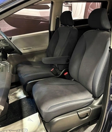 Минивэн Honda Freed 2010 года, 998000 рублей, Красноярск