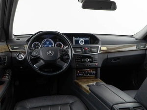 Седан Mercedes-benz E-класс 2010 года, 1598050 рублей, Москва