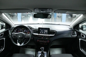 Хетчбэк Kia Ceed 2019 года, 1198000 рублей, Солонцы