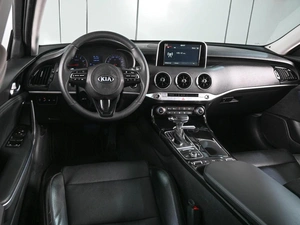 Лифтбек Kia Stinger 2018 года, 2349000 рублей, Аксай