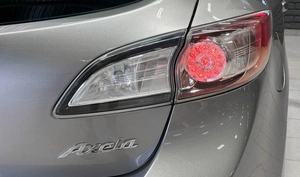 Хетчбэк Mazda Axela 2010 года, 997000 рублей, Красноярск