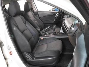 Хетчбэк Mazda 3 2014 года, 1219000 рублей, Воронеж