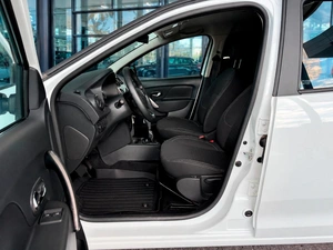 Хетчбэк Renault Sandero 2020 года, 1260000 рублей, Уфа