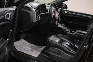 Внедорожник Porsche Cayenne S 2011 года, 2629000 рублей, Новокузнецк