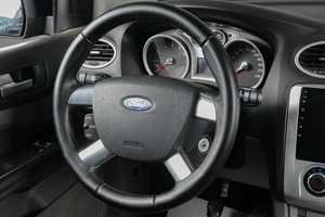 Седан Ford Focus 2011 года, 669000 рублей, Тюмень