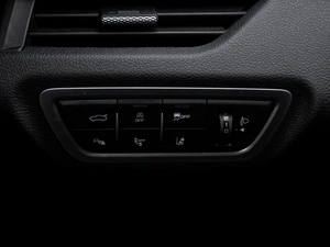 Лифтбек FAW Bestune B70 2023 года, 2020000 рублей, Краснодар