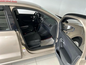 Седан Volkswagen Polo 2018 года, 1235000 рублей, Смоленск