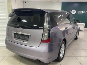 Минивэн Mitsubishi Grandis 2003 года, 540000 рублей, Ачинск