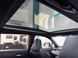 Внедорожник Toyota Corolla Cross 2022 года, 2629000 рублей, Красноярск