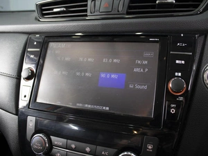 Внедорожник Nissan X-Trail 2018 года, 1969000 рублей, Омск