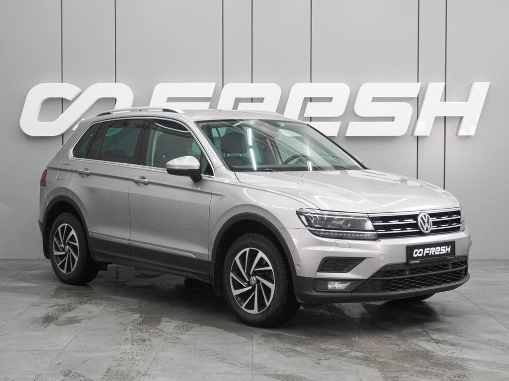 Внедорожник Volkswagen Tiguan 2018 года, 2334000 рублей, Воронеж