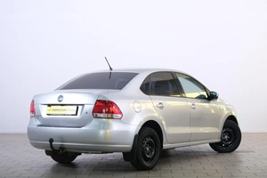 Седан Volkswagen Polo 2014 года, 929000 рублей, Омск