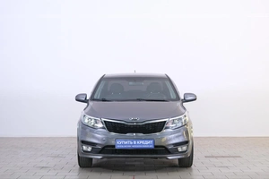 Седан Kia Rio 2015 года, 989000 рублей, Омск