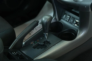 Внедорожник Toyota RAV4 2012 года, 1519000 рублей, Омск